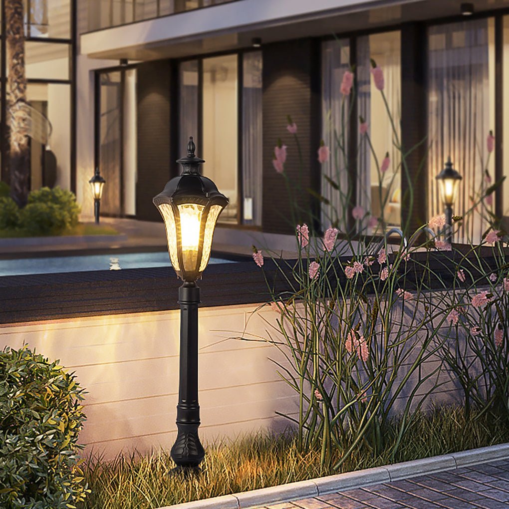 Retro-Inspired Waterproof Outdoor Lamp Post for Traditional Villa Gardens - Lamp Outdoor
