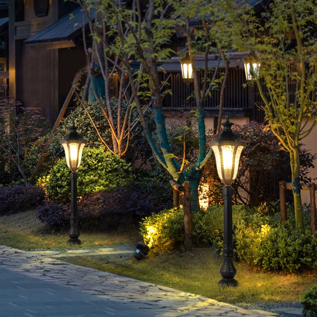Retro-Inspired Waterproof Outdoor Lamp Post for Traditional Villa Gardens - Lamp Outdoor