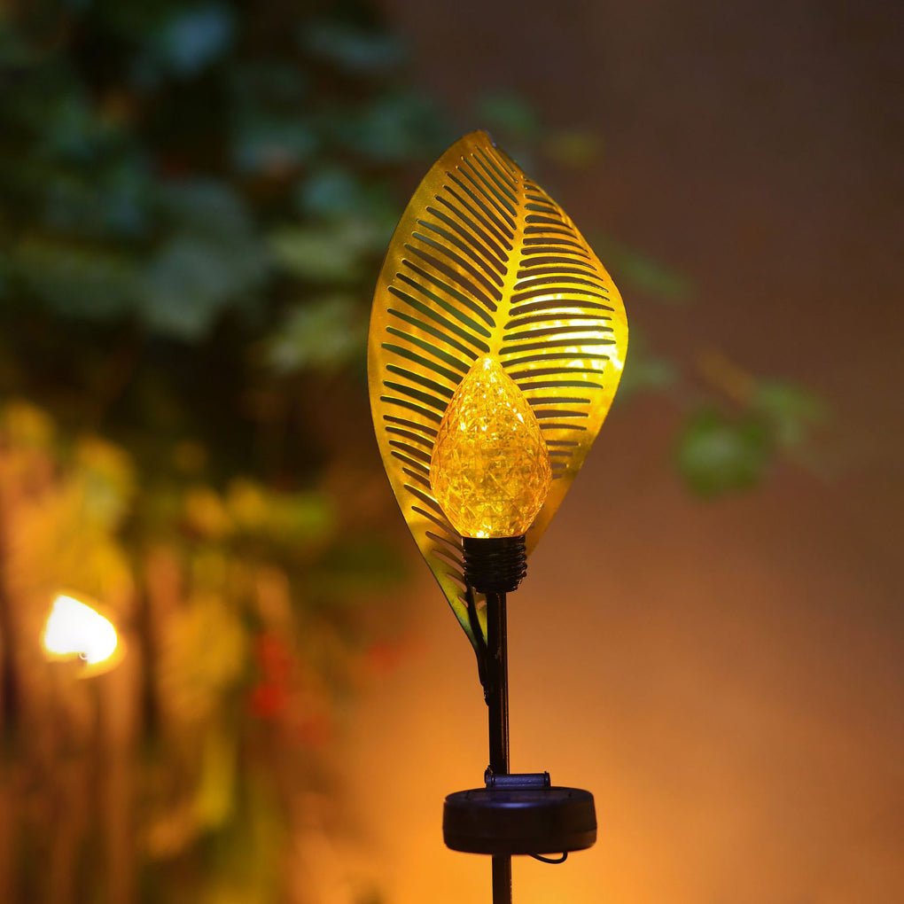 Elegant Curled Leaf Solar Lawn Light LED Outdoor Metal Post Lamp - Lamp Outdoor
