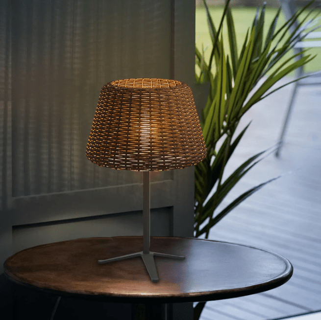 Elegant Rattan Shade LED Outdoor Floor Lamp Pendant Light with Stake and Open-Top Design - Lamp Outdoor