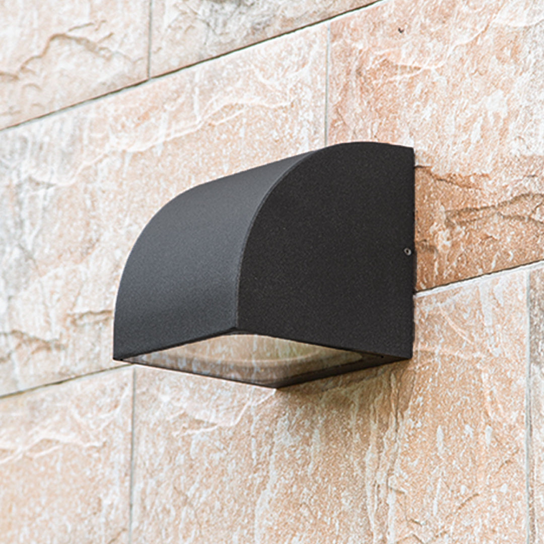 Industrial Outdoor Wall Light Minimalist Style - Lamp Outdoor