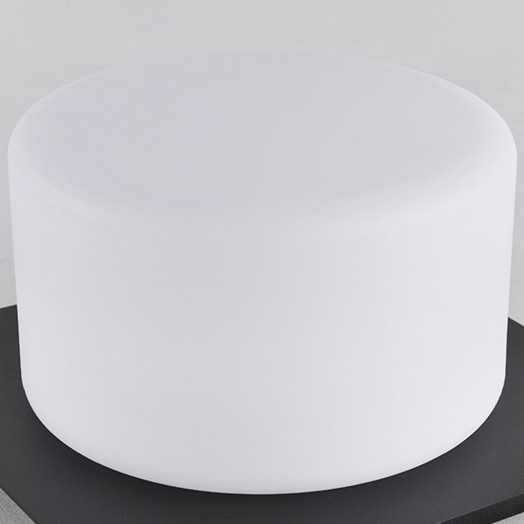 Waterproof Modern Outdoor Pillar Lights with PE Lampshade - Lamp Outdoor