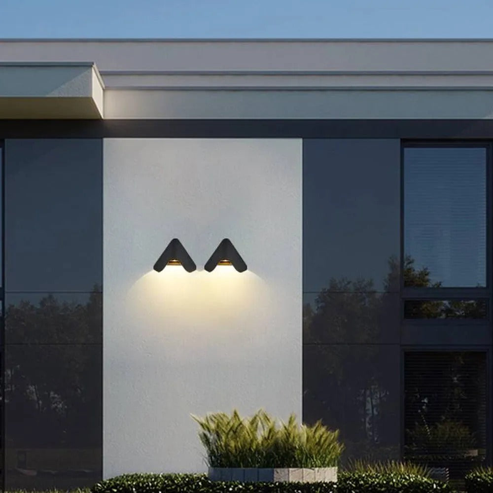Ray Minimalist Triangle Metal Outdoor Wall Lamp Balck - Lamp Outdoor