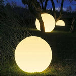 Aria Minimalist Globe LED Outdoor Light Resin - Lamp Outdoor
