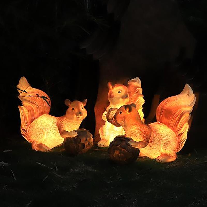 Resin Squirrel Outdoor Garden Light Modern LED Waterproof Landscape Lighting - Lamp Outdoor