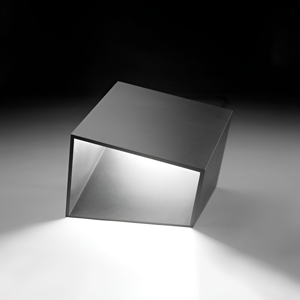 Unique Stainless Steel Artful Cube Outdoor Landscape Light Modern Geometric Illumination - Lamp Outdoor