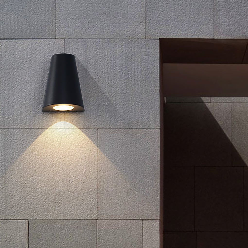 Nordic Minimalist Outdoor LED Waterproof Wall Light for Courtyard Aisle Balcony - Lamp Outdoor