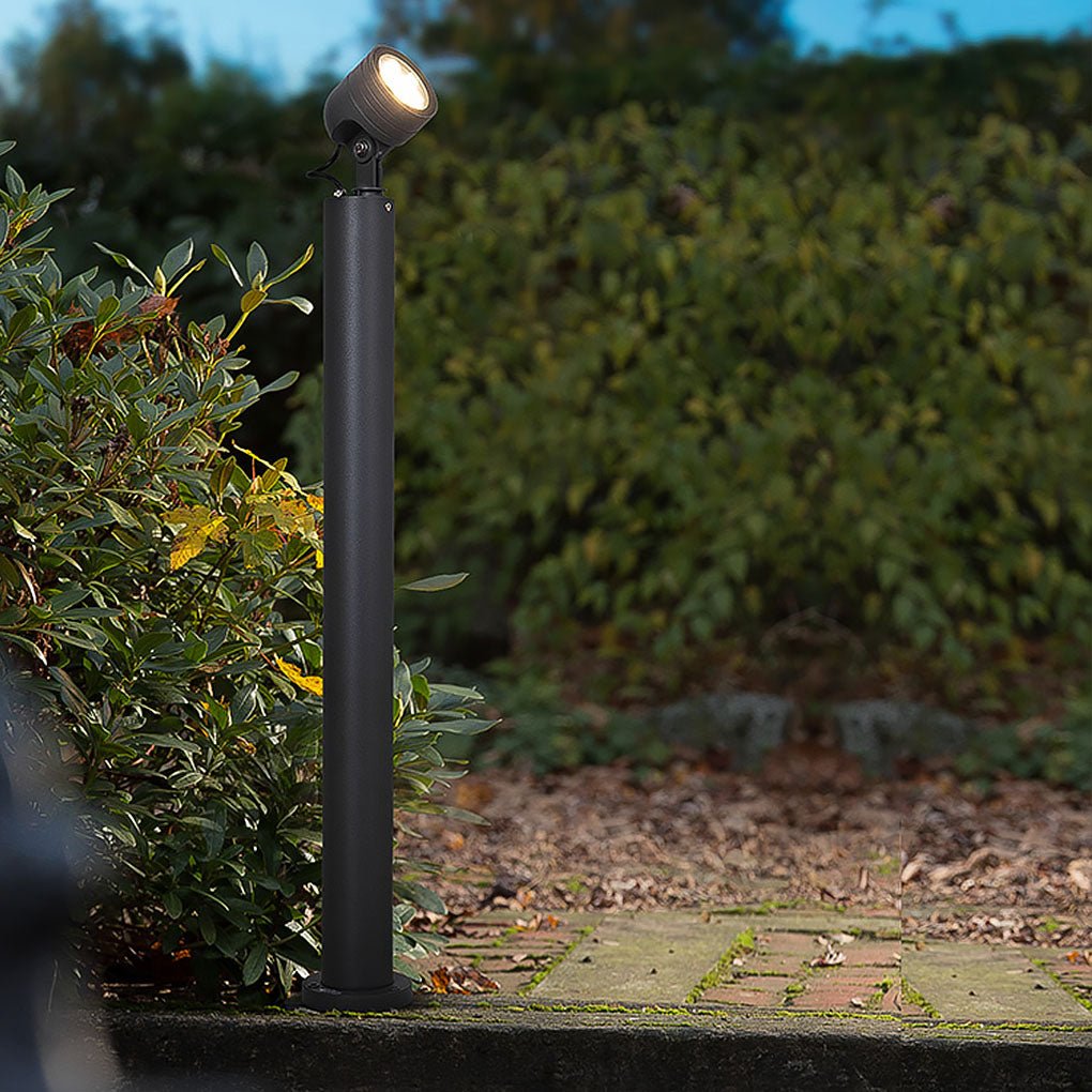 Nordic Minimalist Waterproof LED Spotlight on Post for Gardens - Lamp Outdoor