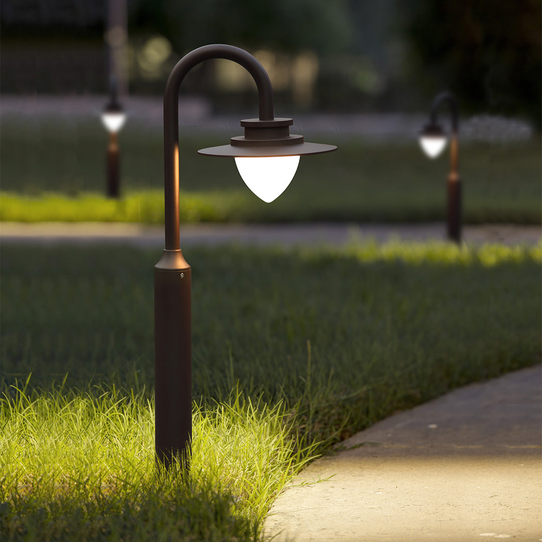 Pole Garden Lights Elegant and Minimalist Style - Lamp Outdoor
