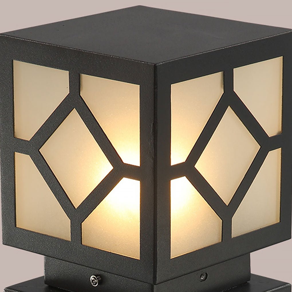Elegant Solar-Powered Square Bollard Light Retro European Garden Lighting - Lamp Outdoor