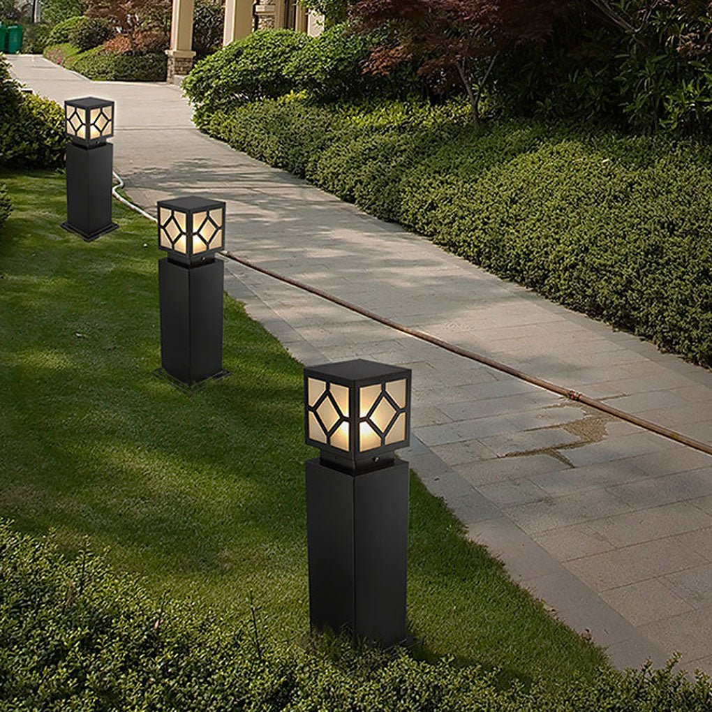 Elegant Solar-Powered Square Bollard Light Retro European Garden Lighting - Lamp Outdoor