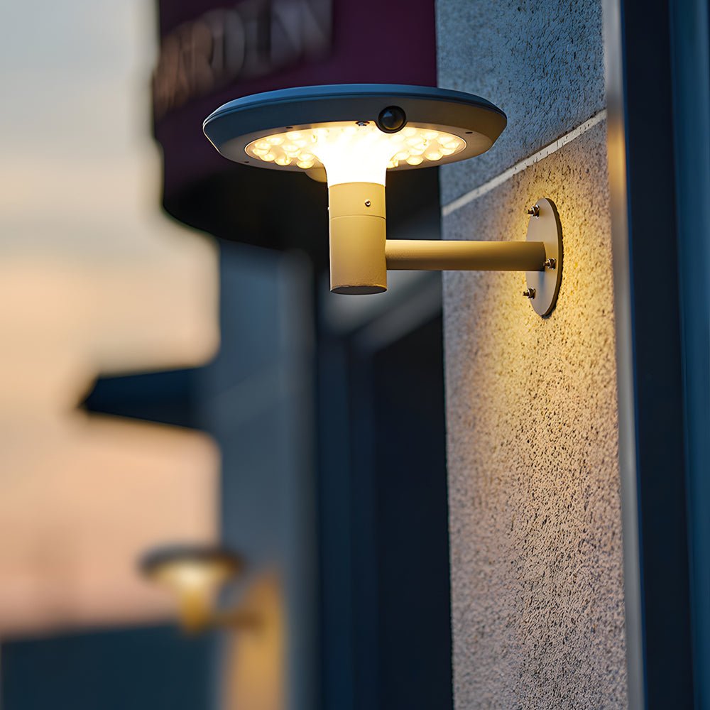 Round Solar-Powered LED Outdoor Wall Light with Motion Sensor - Lamp Outdoor