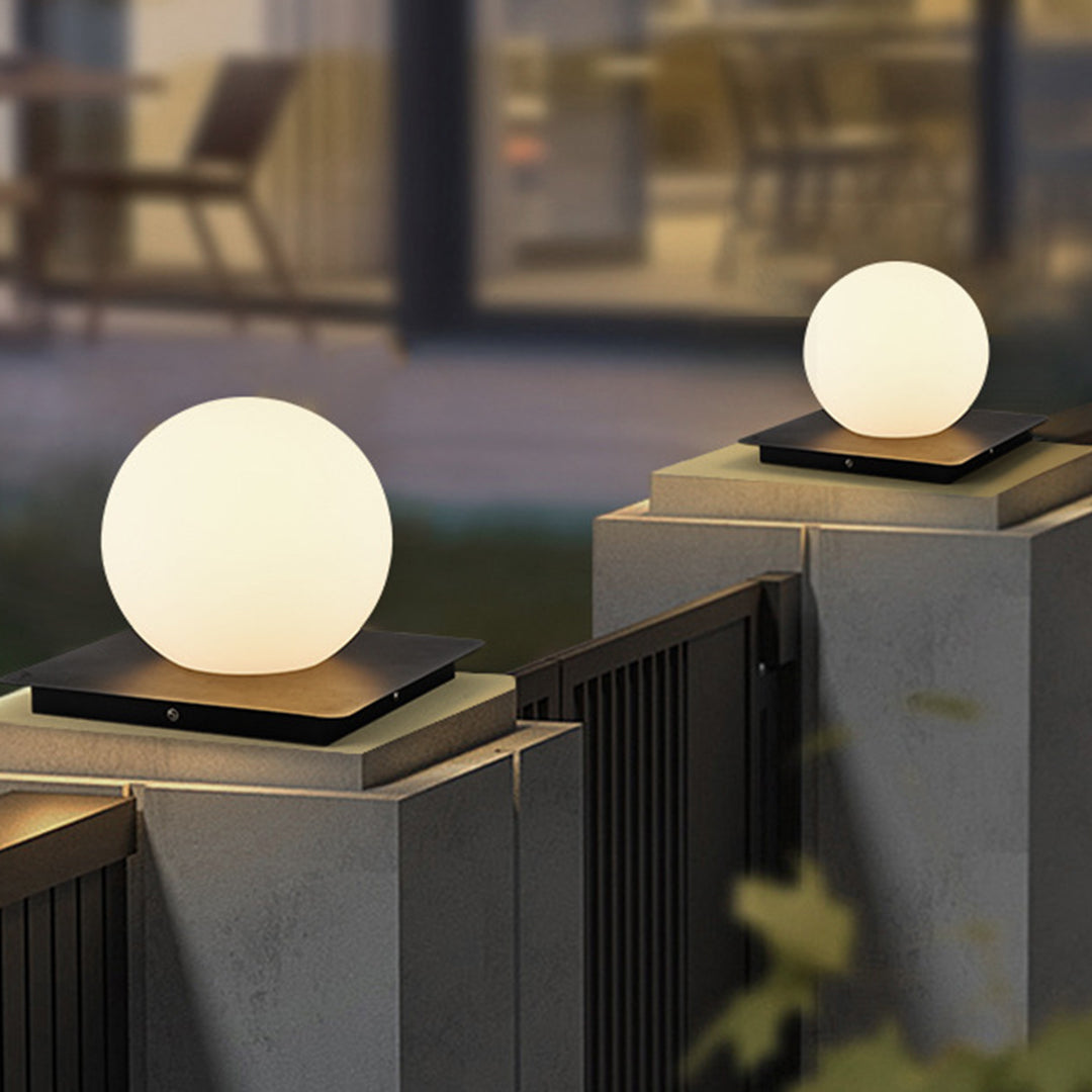 Waterproof Modern Outdoor Pillar Lights with PE Lampshade - Lamp Outdoor