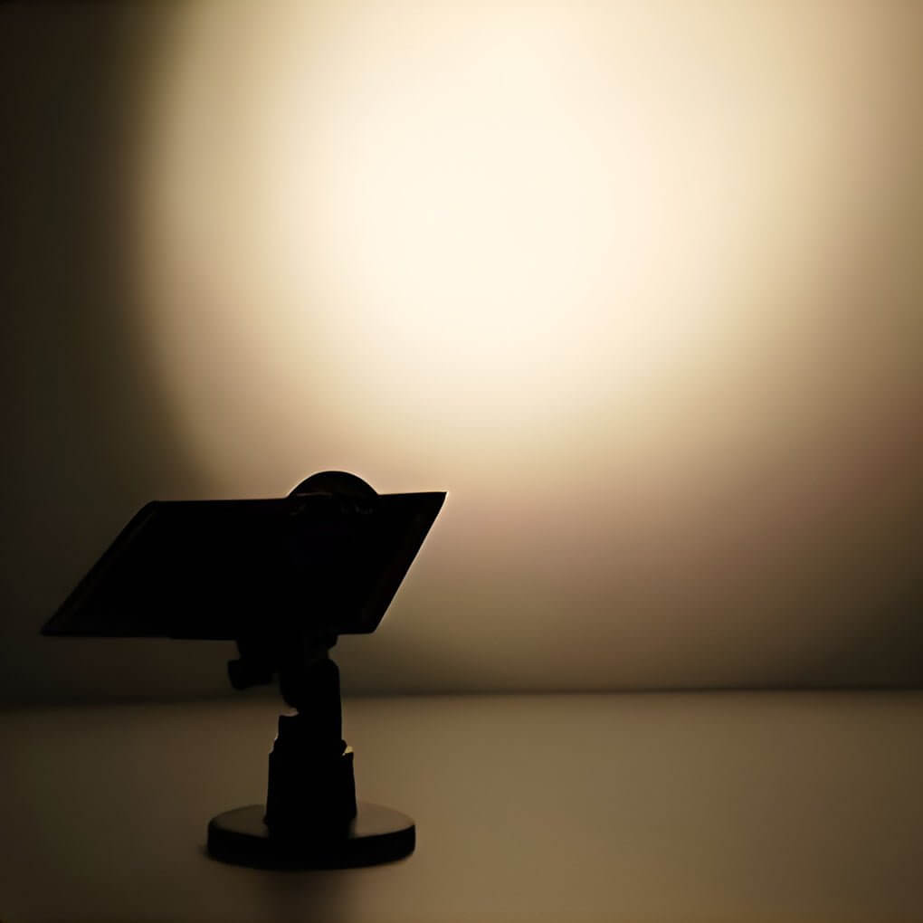 Outdoor Solar Spot Lights Adjustable and Solar-Powered Tree Lighting - Lamp Outdoor